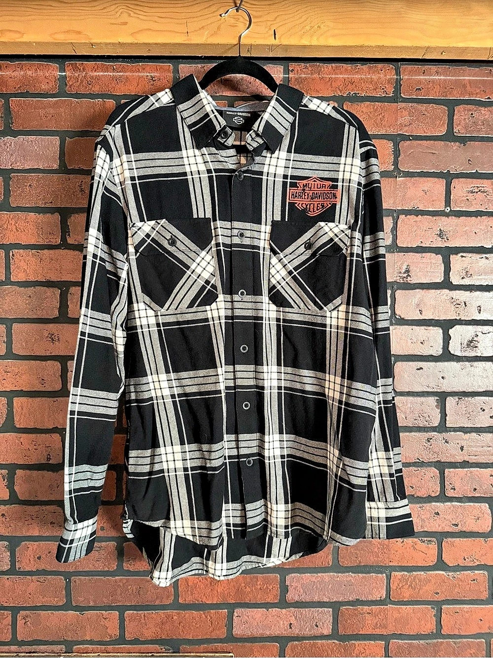 Harley-Davidson Men's Plaid Button Down Shirt in Black & White Like New